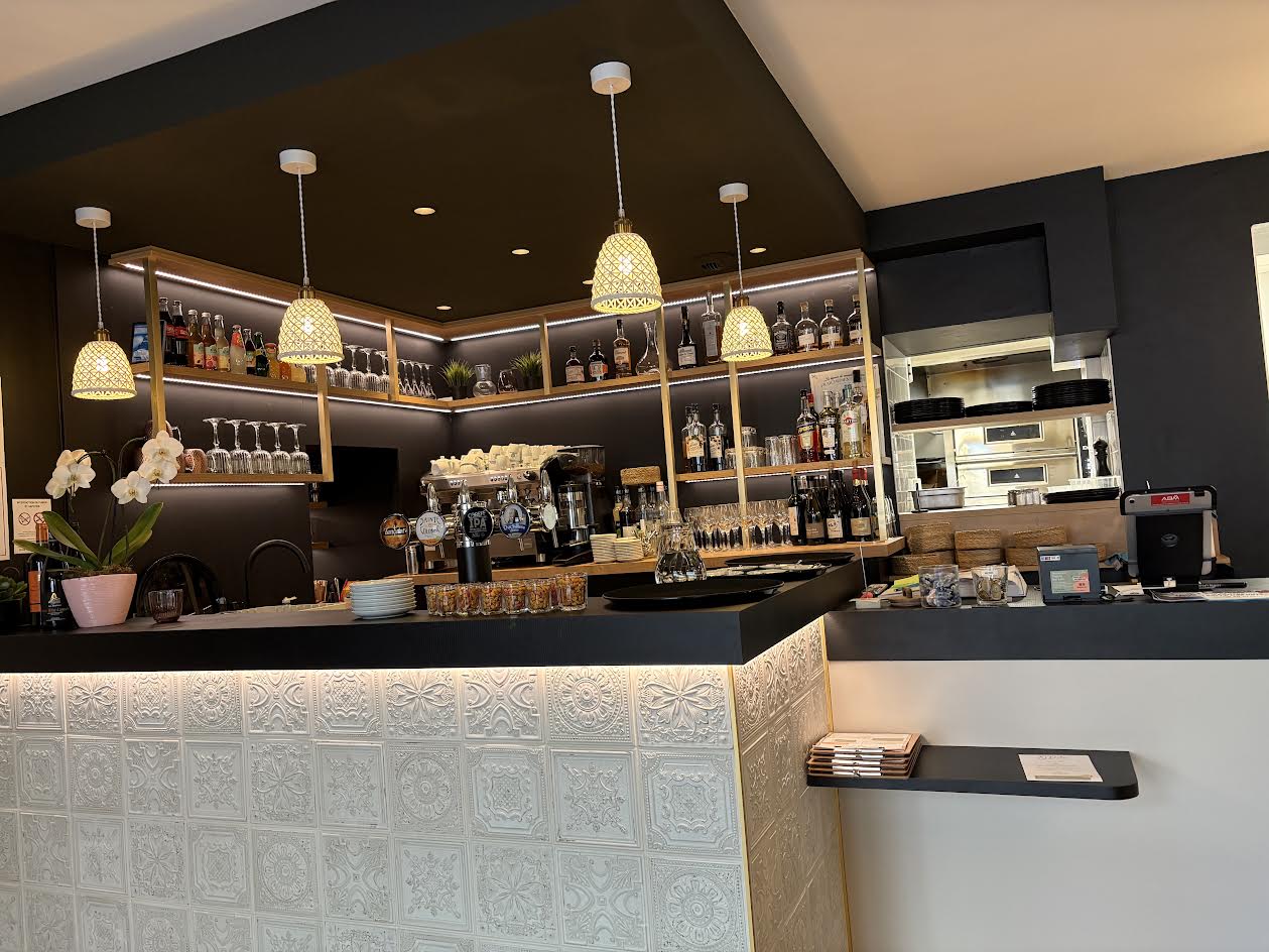 Sarl Thomas Legros Menuisier Laval Agencement Professionnel